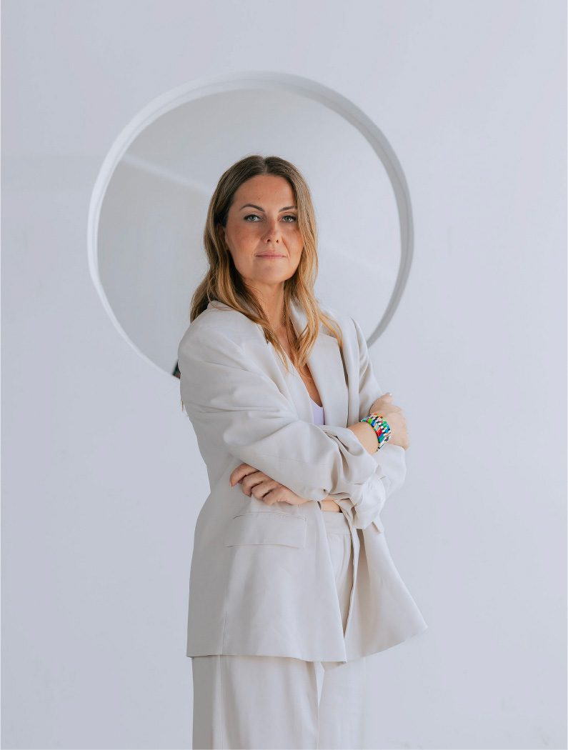 Anna Punet, consultora estratégica en branding y marketing con visión creativa.